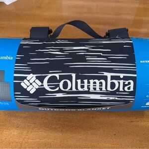 Columbia Outdoor Blanket in Blue and White 72 Inches x 72 Inches